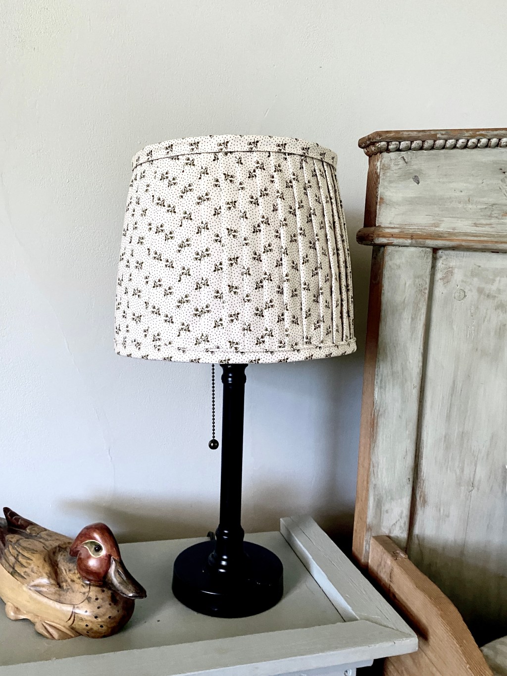 DIY pleated lampshade
